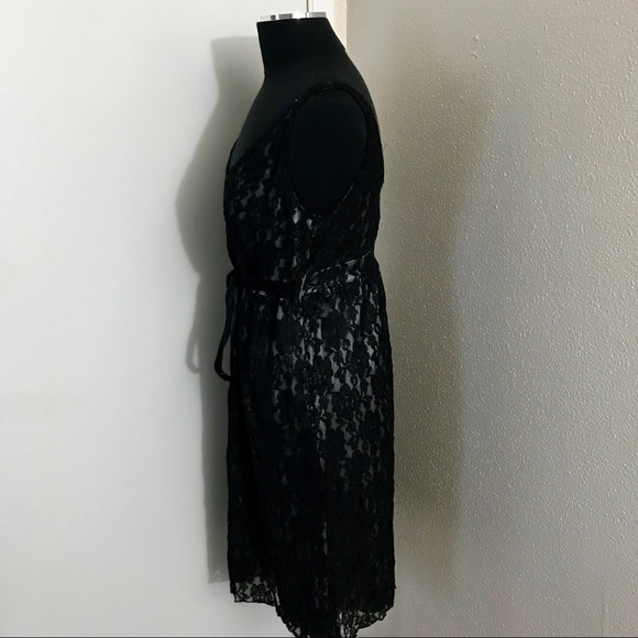 New York & Co. Black lace dress with silver slip. - Picture 5 of 7